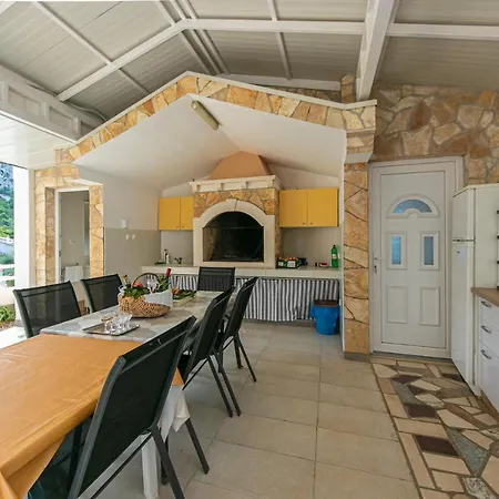 Studio Gradac 5198d Gradac (Split-Dalmatia)