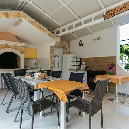 Studio Gradac 5198d *
